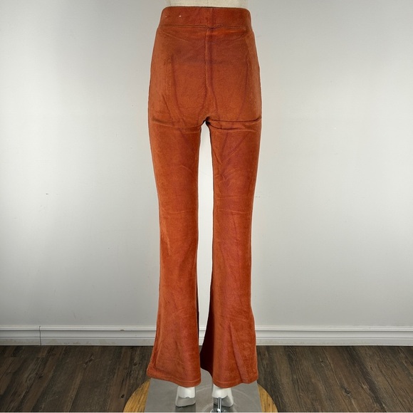 💕 AE corduroy Rust Orange Flared Pants AHH-MAZINGLY SOFT S - Picture 3 of 10